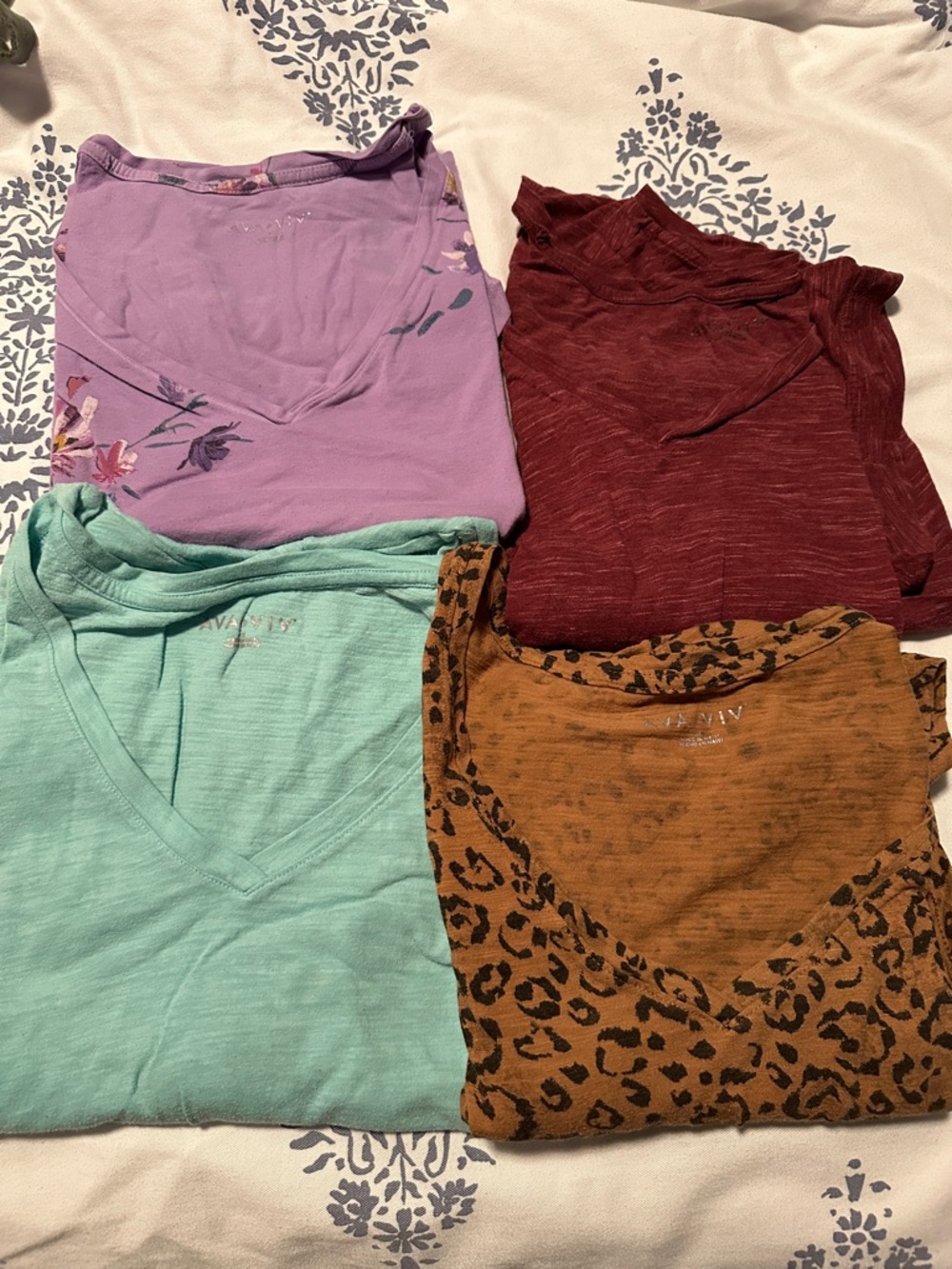 Ava and Viv  V-Neck Top Lavender, Mint, Burgundy, and Camel Leopard 3X lot of 4